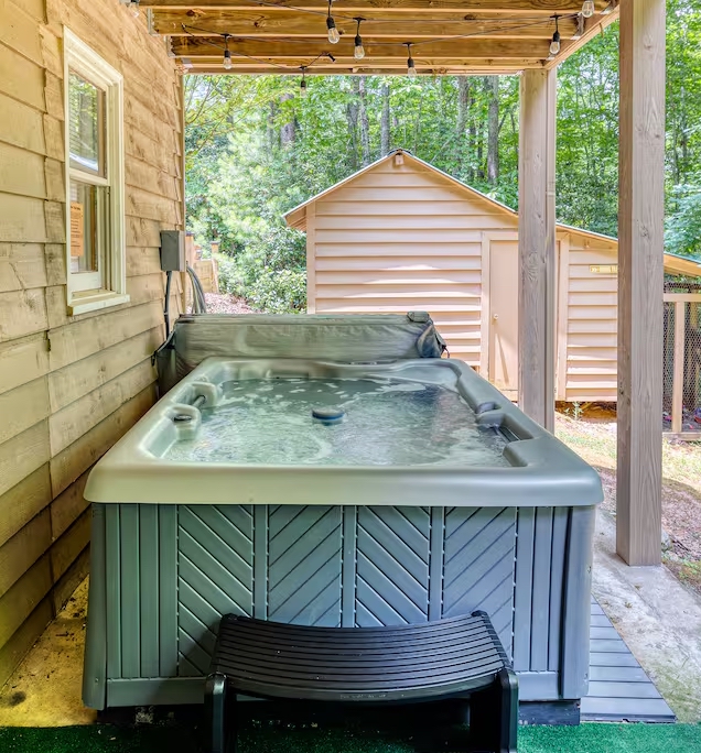 Hot tub with mountain views